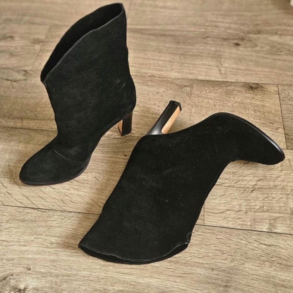 MICHAEL KORS Black Suede Slanted Fold Down Booties Size 7